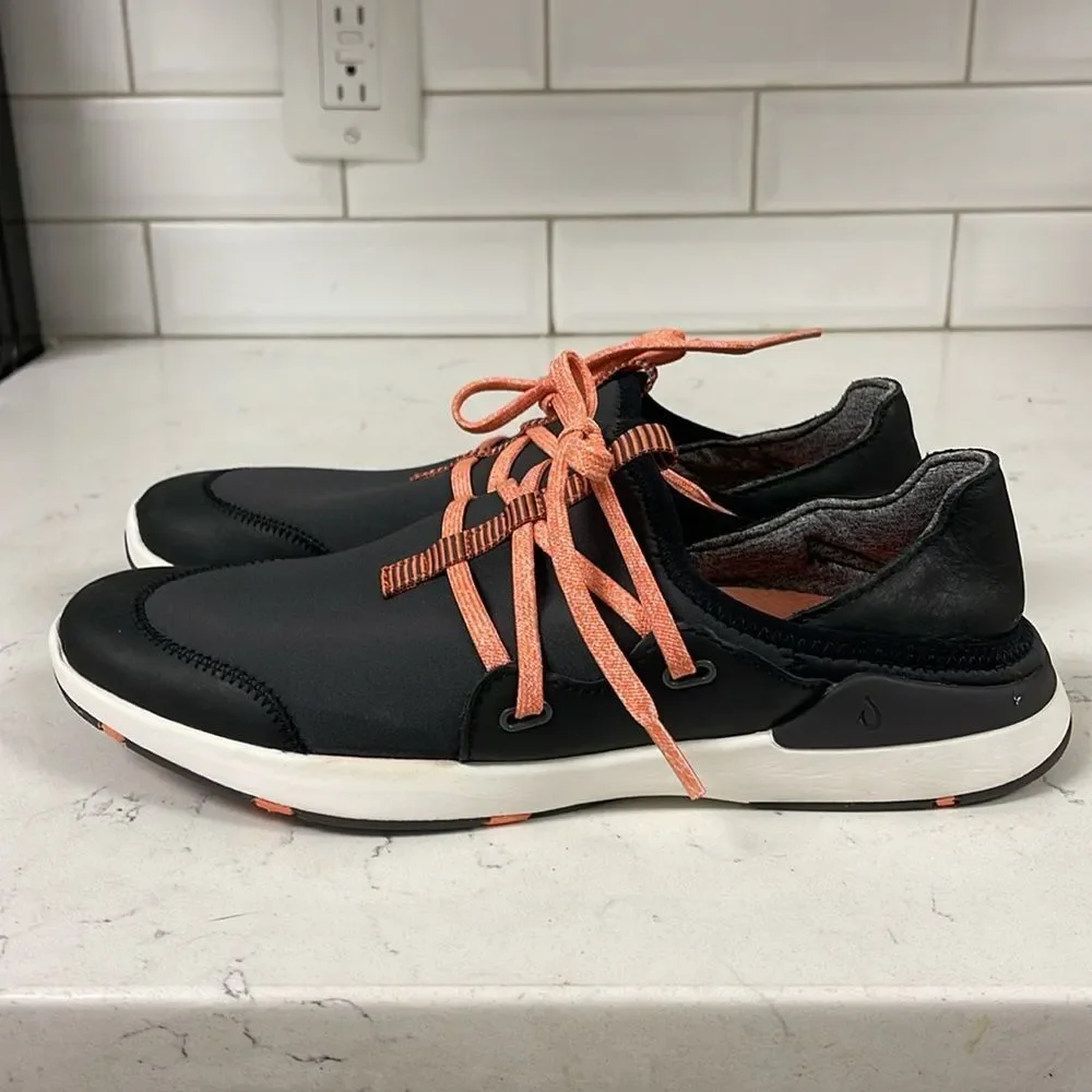 OLUKAI MIKI LI SHOES - WOMEN'S PAVEMENT/BLACK 8